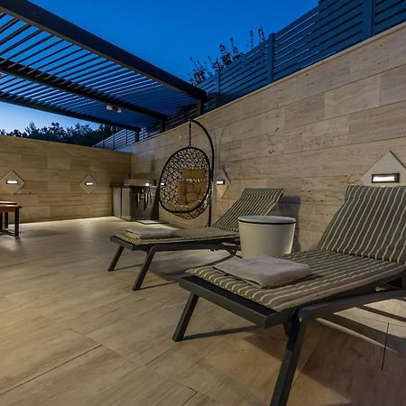 Villa Marassi With Heated Pool, Hot Tub And Sauna Crikvenica Ngoại thất bức ảnh