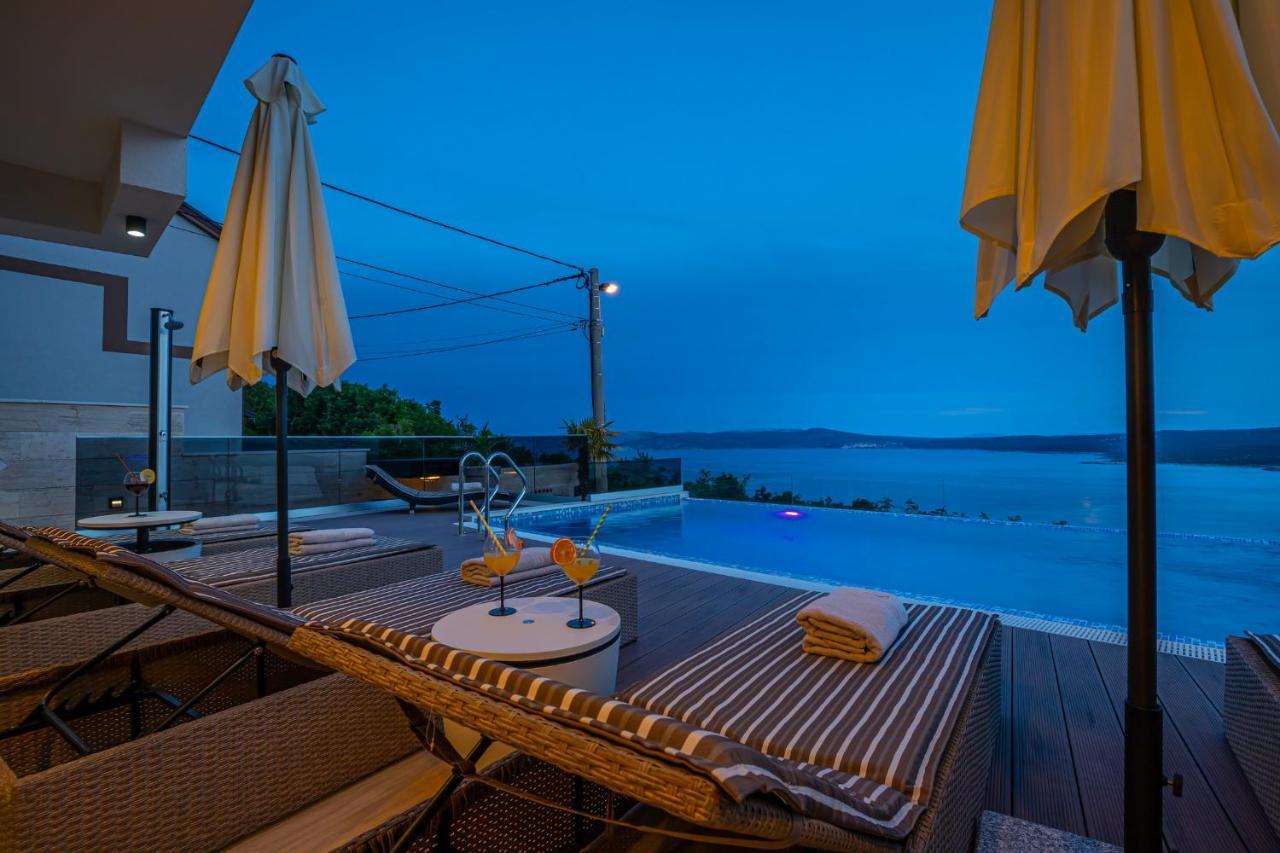 Villa Marassi With Heated Pool, Hot Tub And Sauna Crikvenica Ngoại thất bức ảnh